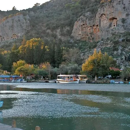 Dalyan Holiday Hotel فندق *