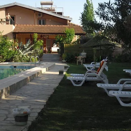 Dalyan Holiday Hotel فندق *